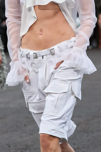 Look 72